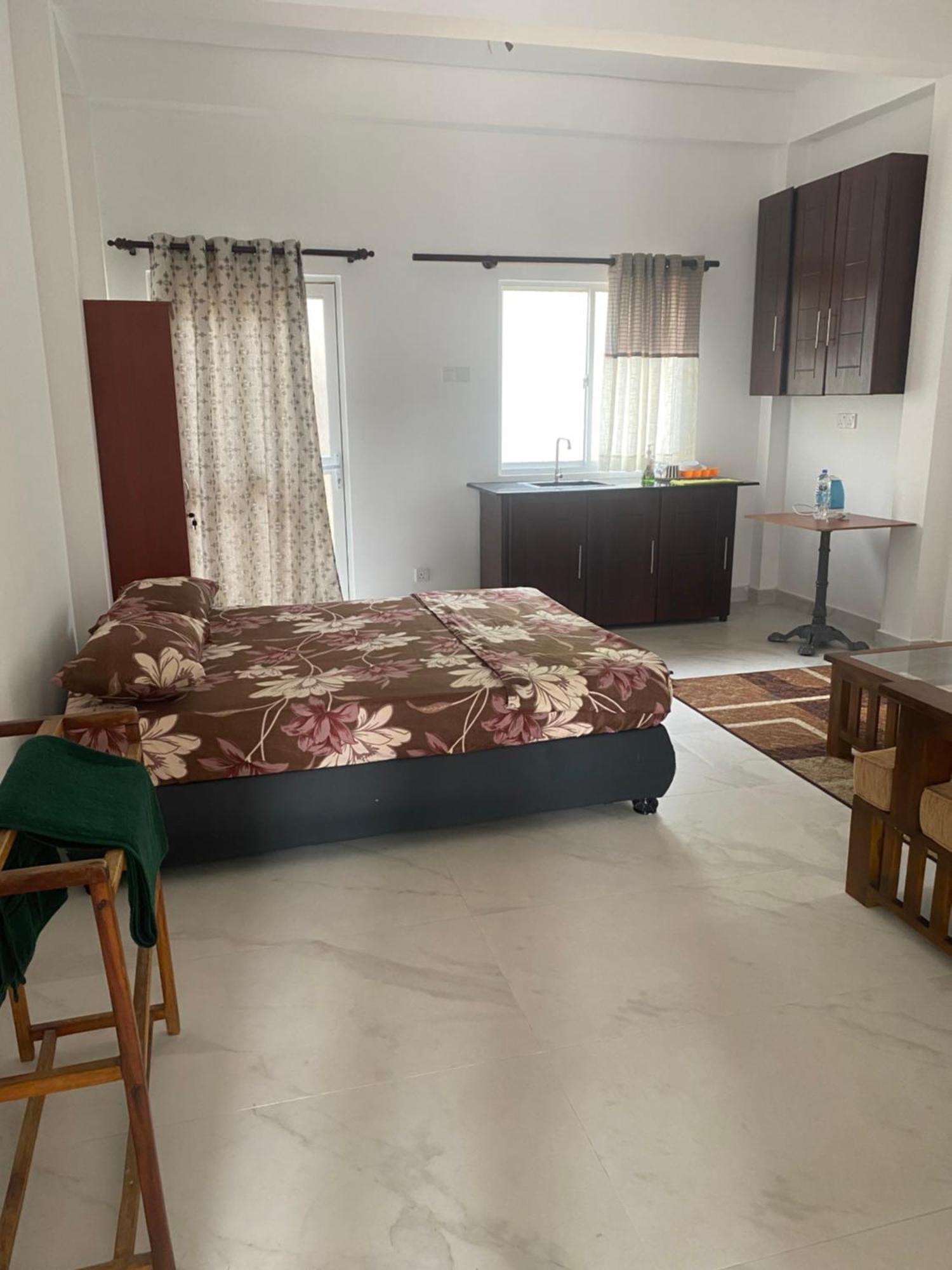 Apartment Near Colombo Airport Katunayaka Exterior foto